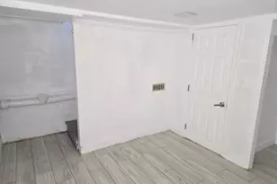 407 Paris, Brooklawn, NJ 08030 - Photo 20
