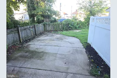 407 Paris, Brooklawn, NJ 08030 - Photo 14