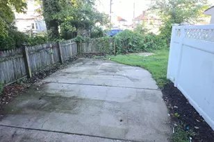 407 Paris, Brooklawn, NJ 08030 - Photo 14