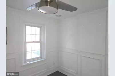 407 Paris, Brooklawn, NJ 08030 - Photo 28
