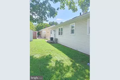 5047 Golfview Drive, Pennsauken, NJ 08109 - Photo 4