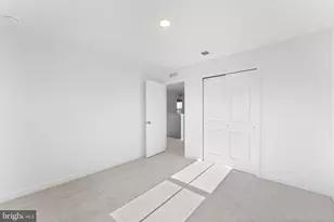 27 Cottonwood Ave, Berlin, NJ 08009 - Photo 26