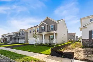 27 Cottonwood Ave, Berlin, NJ 08009 - Photo 2