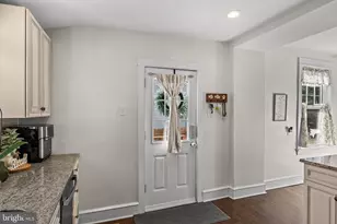 203 S Atlantic Ave E, Stratford, NJ 08084 - Photo 14