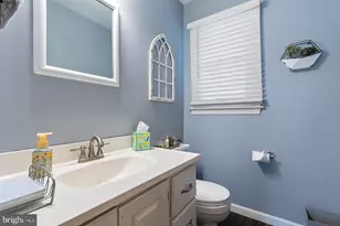 18 Sandringham Terrace, Cherry Hill, NJ 08003 - Photo 8