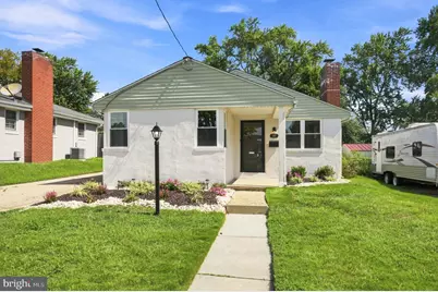 100 Bowers Avenue, Runnemede, NJ 08078 - Photo 4