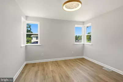 100 Bowers Avenue, Runnemede, NJ 08078 - Photo 12