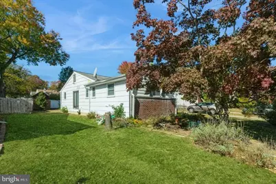 212 3rd Avenue W, Cherry Hill, NJ 08002 - Photo 2