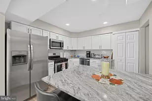 5 Thornhill Ct, Sicklerville, NJ 08081 - Photo 6