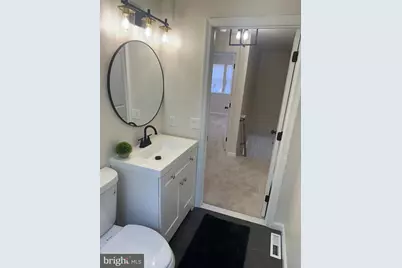 1358 Sayrs Avenue, Camden, NJ 08104 - Photo 18