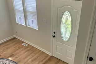 1358 Sayrs Ave, Camden, NJ 08104 - Photo 14