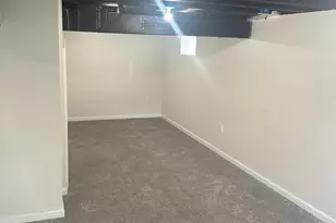 1358 Sayrs Ave, Camden, NJ 08104 - Photo 28