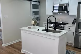 1358 Sayrs Ave, Camden, NJ 08104 - Photo 4
