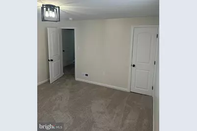 1358 Sayrs Avenue, Camden, NJ 08104 - Photo 20