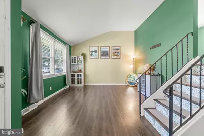 406 Memorial Avenue, Gloucester City, NJ 08030 - Photo 2