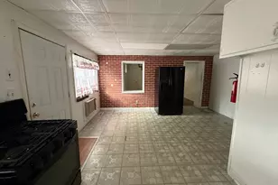 410 Middlesex St, Gloucester City, NJ 08030 - Photo 6