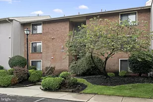 165-2 Echelon Rd, Voorhees, NJ 08043 - Photo 2