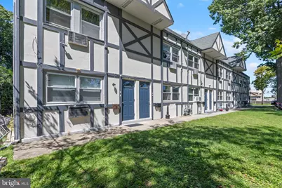 106 Newton Avenue N, Oaklyn, NJ 08107 - Photo 1