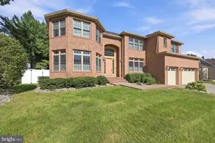 16 Bunning Dr, Voorhees, NJ 08043 - Photo 2