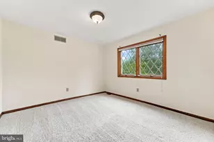 122 St Vincent Ct, Cherry Hill, NJ 08003 - Photo 36
