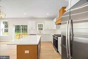 104 Blue Anchor, Sicklerville, NJ 08081 - Photo 14
