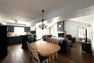 43 Wilson Dr, Sicklerville, NJ 08081 - Photo 2