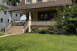 817 Chambers Ave, Gloucester City, NJ 08030 - Photo 1