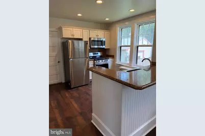 817 Chambers Avenue #1ST FLOOR, Gloucester City, NJ 08030 - Photo 4