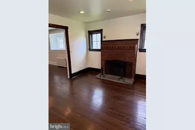 817 Chambers Avenue #1ST FLOOR, Gloucester City, NJ 08030 - Photo 6