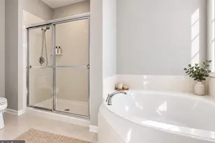 226 Breeders Cup Dr, Cherry Hill, NJ 08002 - Photo 14