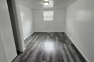 109 N Burlington St, Gloucester City, NJ 08030 - Photo 10