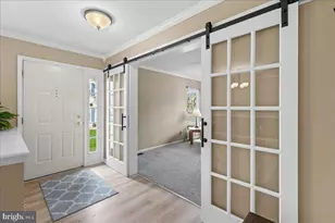 19 Augusta Ln, Gloucester Township, NJ 08012 - Photo 12