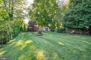 32 S Hood Ave, Audubon, NJ 08106 - Photo 4