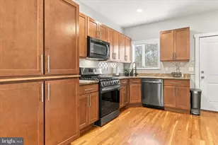 736 New St, Camden, NJ 08103 - Photo 8