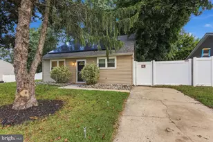 50 Cambridge Ave, Sicklerville, NJ 08081 - Photo 2