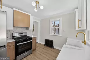 36 E Park Ave, Lindenwold, NJ 08021 - Photo 1