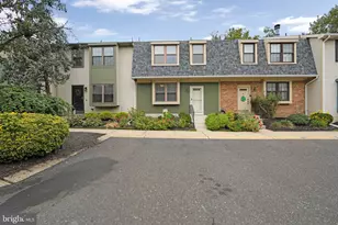 27 Crofton Commons, Cherry Hill, NJ 08034 - Photo 1