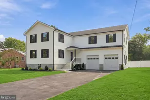 2230 Dayton Ave, Waterford Township, NJ 08004 - Photo 2