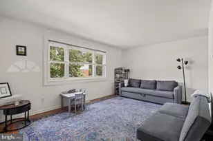 141 Laureba Ave, Stratford, NJ 08084 - Photo 4