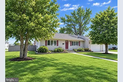 805 W Wood Avenue, Somerdale, NJ 08083 - Photo 1