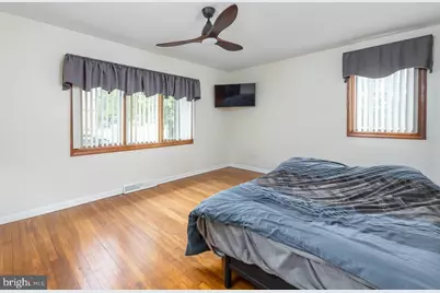805 W Wood Avenue, Somerdale, NJ 08083 - Photo 16