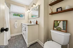 6 Old Town Rd, Cherry Hill, NJ 08034 - Photo 18