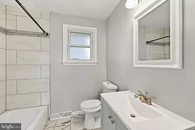 75 N Cedar Avenue, Bellmawr, NJ 08031 - Photo 14