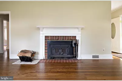 605 Mansion Avenue, Audubon, NJ 08106 - Photo 12