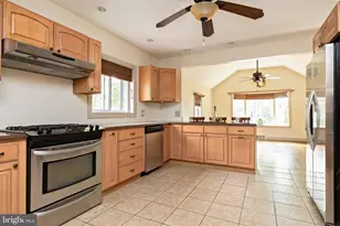 605 Mansion Ave, Audubon, NJ 08106 - Photo 18