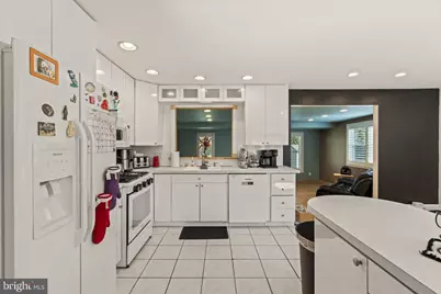 409 Bradford Road, Cherry Hill, NJ 08034 - Photo 10