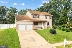 10 Crisfield Rd, Sicklerville, NJ 08081 - Photo 2