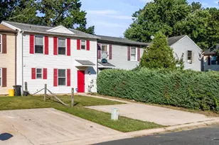 151 Hampshire Rd, Sicklerville, NJ 08081 - Photo 2