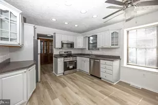 7 Pine Glen Dr, Sicklerville, NJ 08081 - Photo 4