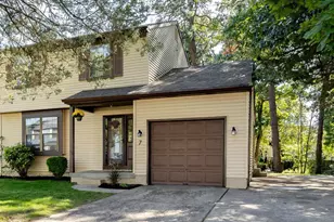 7 Pine Glen Dr, Sicklerville, NJ 08081 - Photo 1